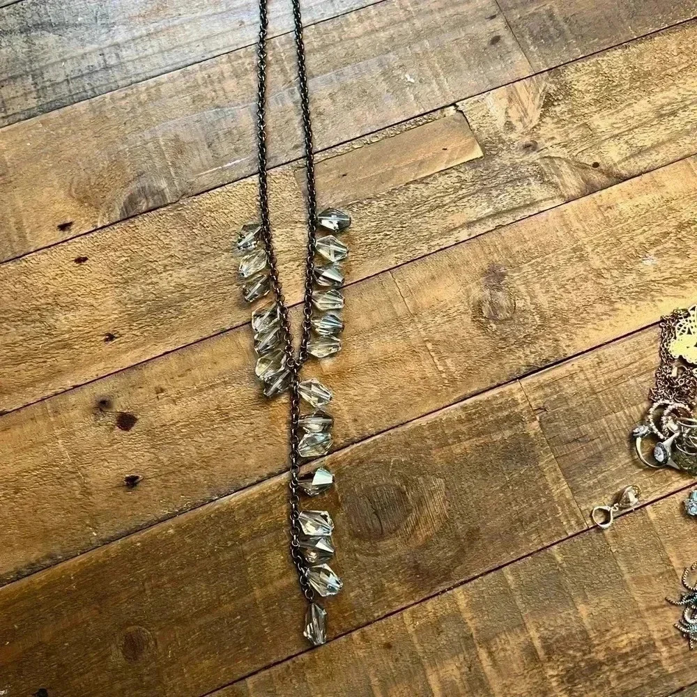 Beautiful necklace - Picture 3 of 8